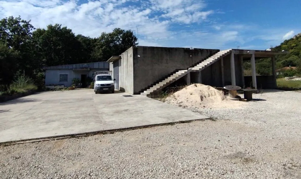 Sale, land lot, 2000m², Danilovgrad, Crna Gora