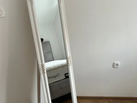 Izdavanje, dvosoban stan, 80m², Murtovina, Podgorica - image 13