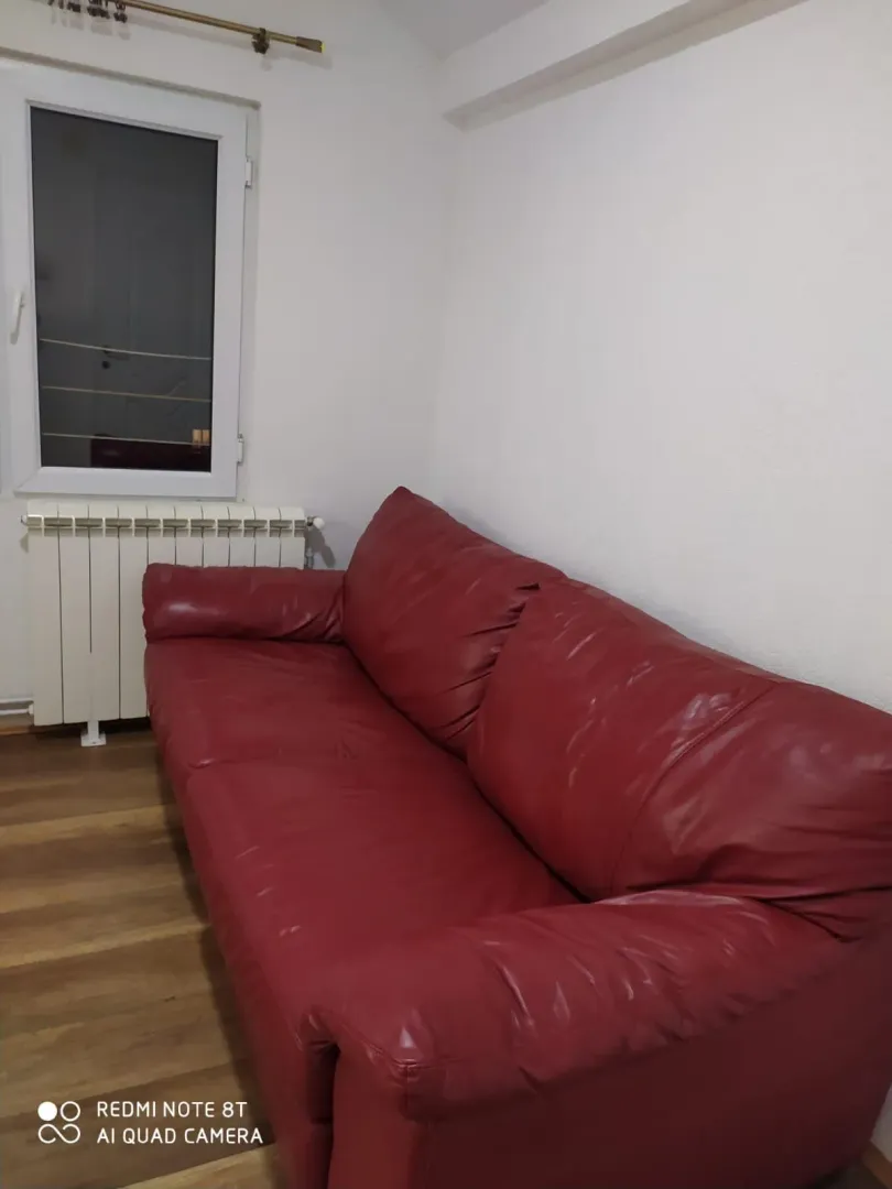 Izdavanje, trosoban stan, 60m², Medijana, Niš