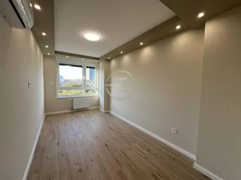 Rent, office space, 101m², Centar, Novi Sad - image 8