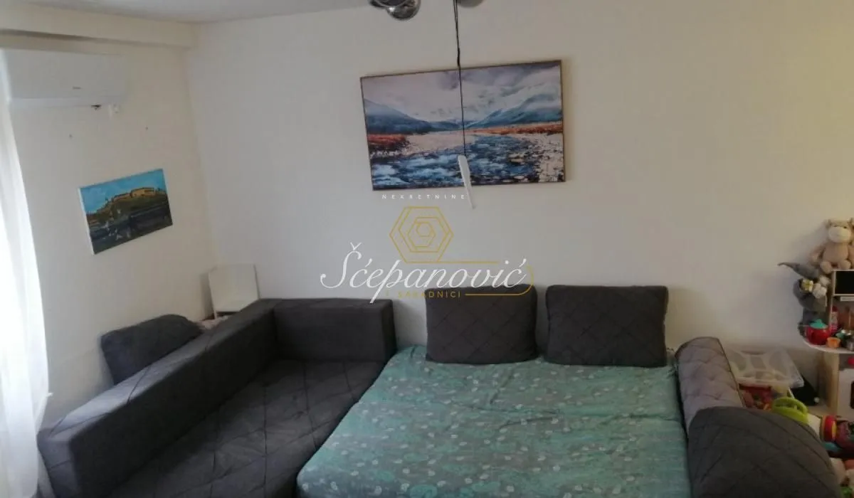 Prodaja, jednosoban stan, 39m², Banatić, Novi Sad Sve Podlokacije