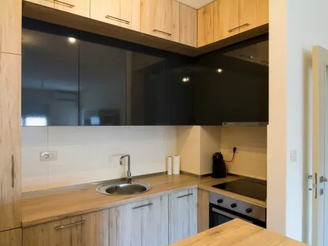 Izdavanje, jednosoban stan, 47m², City Kvart, Podgorica - image 5