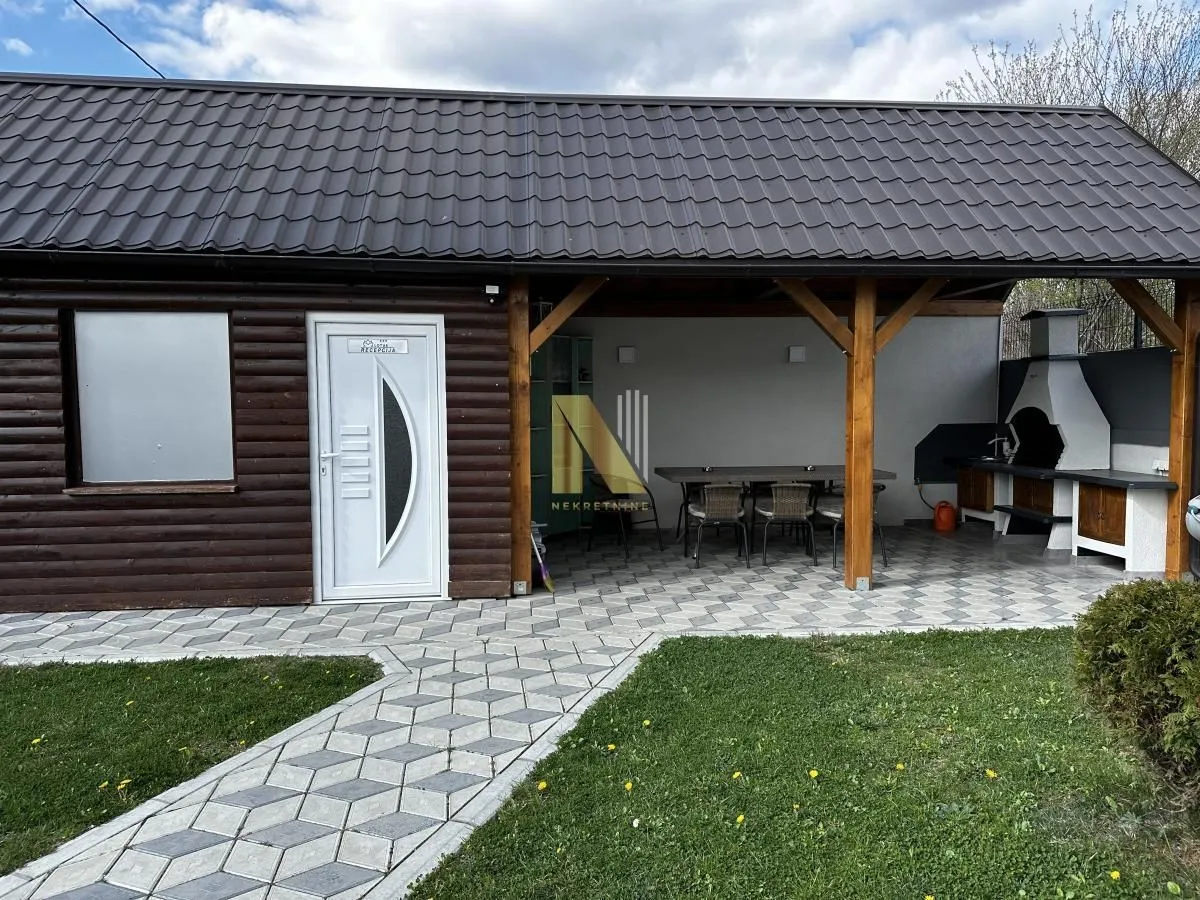 Sale, office space, 396m², Banja Vrdnik, Irig