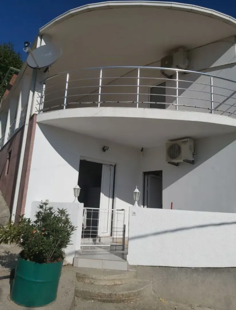 Sale, house, 180m², Zagrađe, Bar