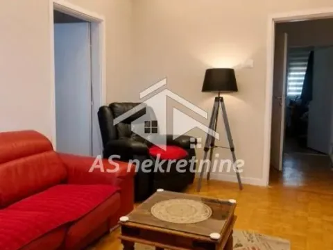 Izdavanje, četvorosoban stan, 90m², Novi Beograd Blok 28, Novi Beograd Sve Podlokacije - image 2
