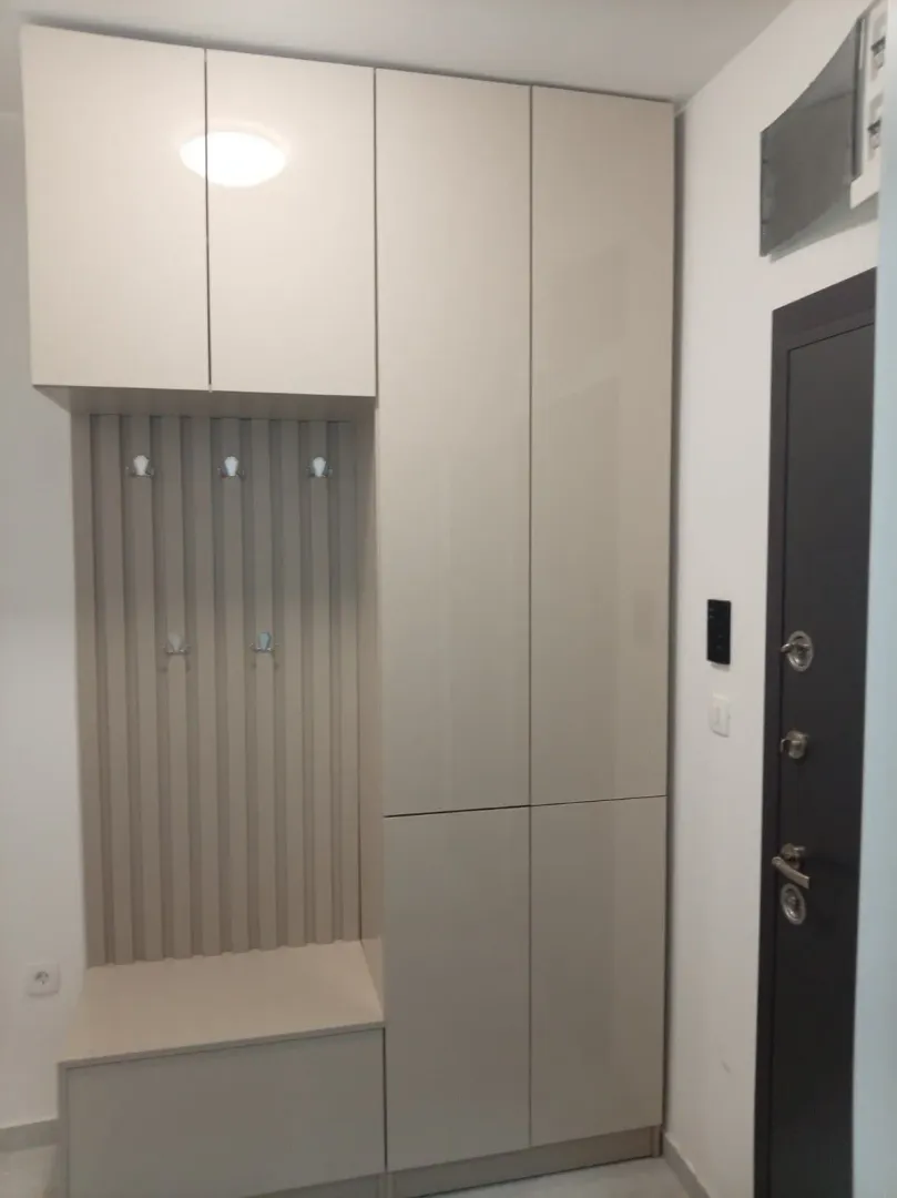 Izdavanje, jednosoban stan, 46m², Stari Aerodrom, Podgorica