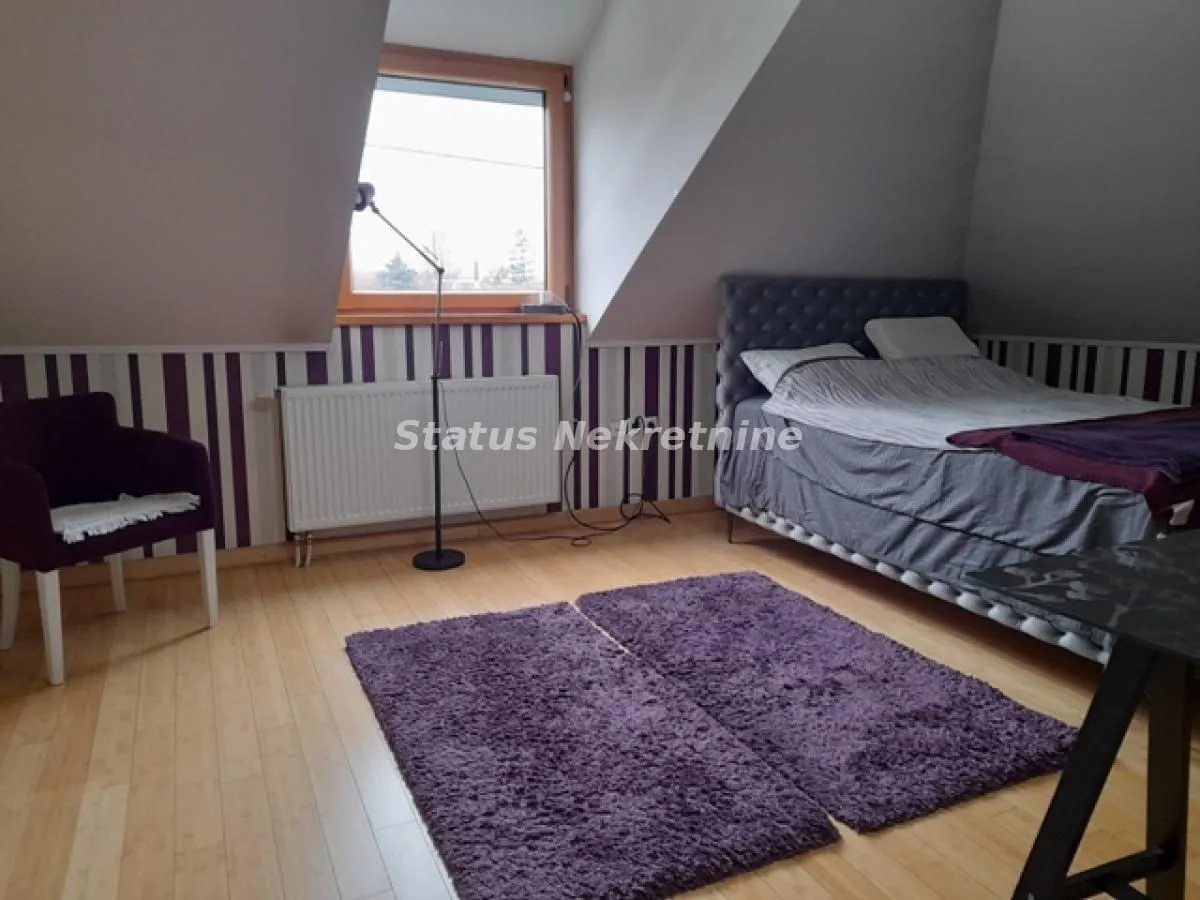 Prodaja, kuća, 440m², Temerin, Novi Sad