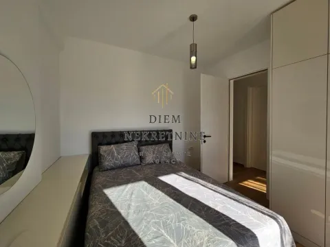Rent, two bedroom apartment, 55m², Centar, Bar - image 13