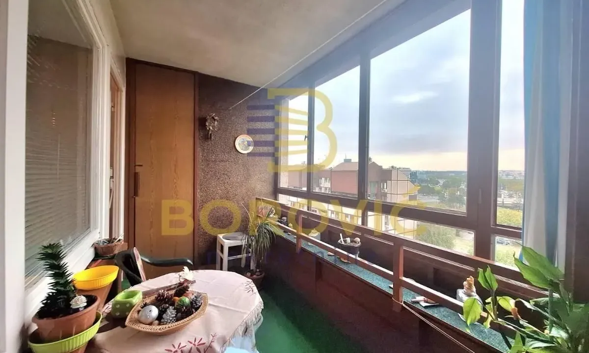 Prodaja, dvosoban stan, 51m², Novi Beograd Blok 19, Novi Beograd Sve Podlokacije