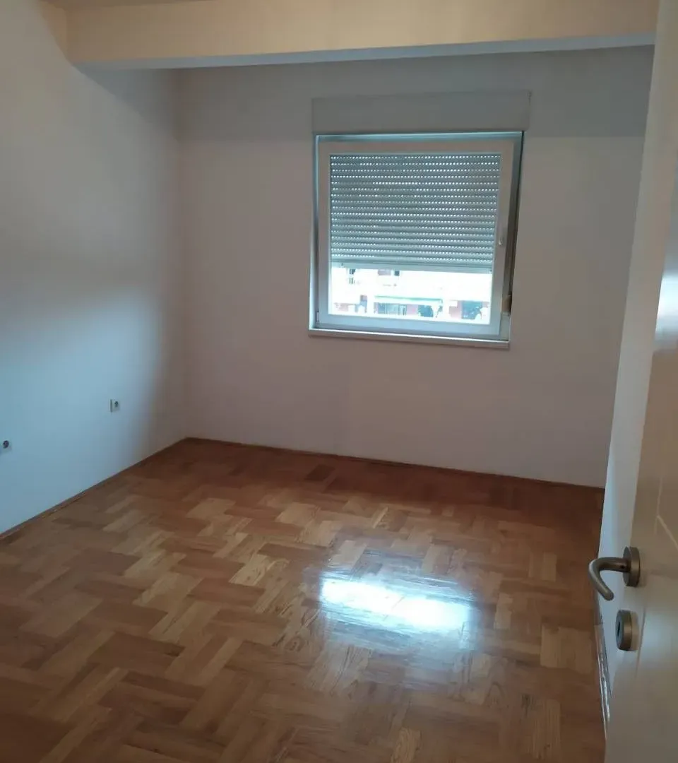 Izdavanje, jednosoban stan, 47m², Zabjelo, Podgorica