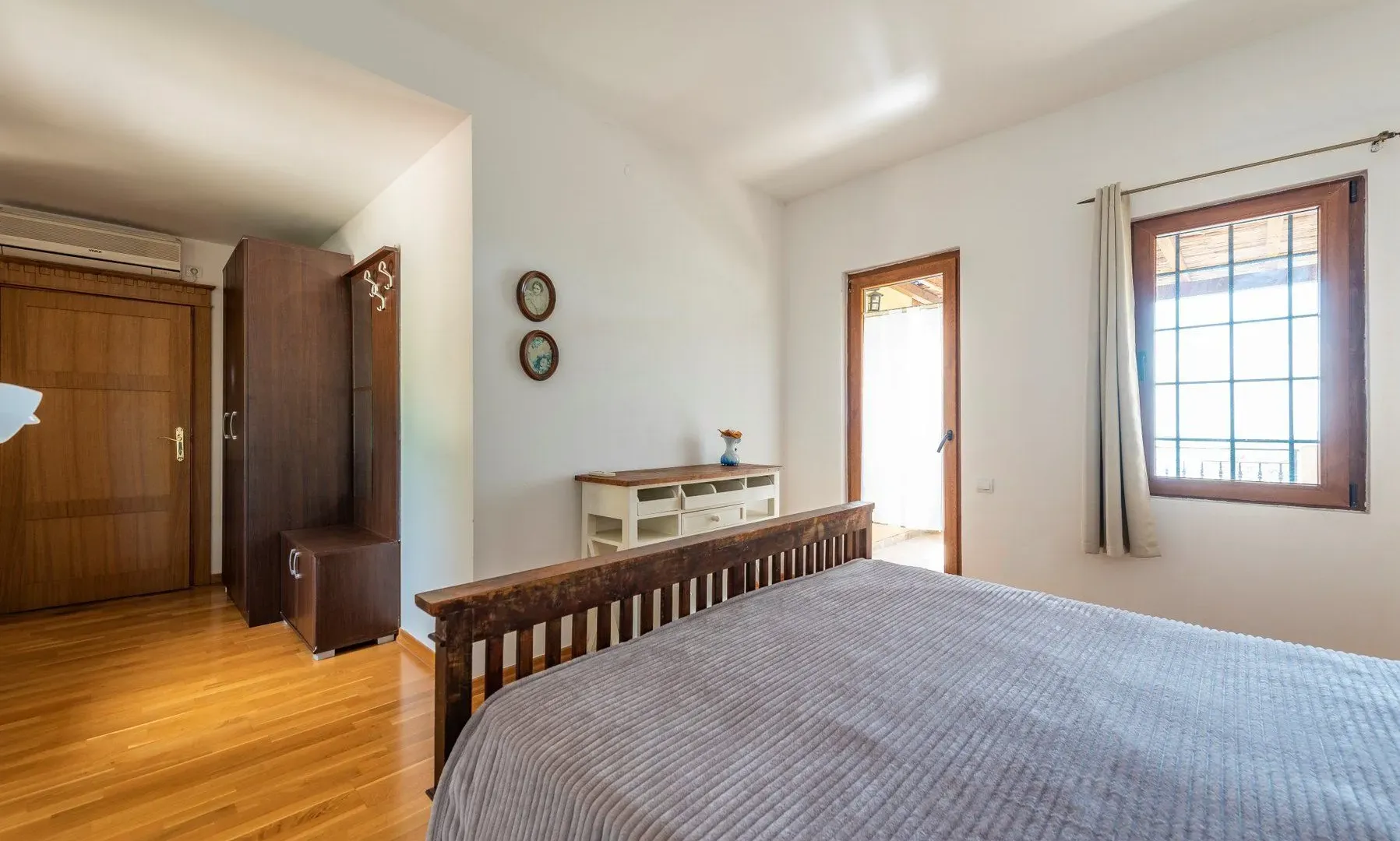 Sale, house, 650m², Kuljače, Budva