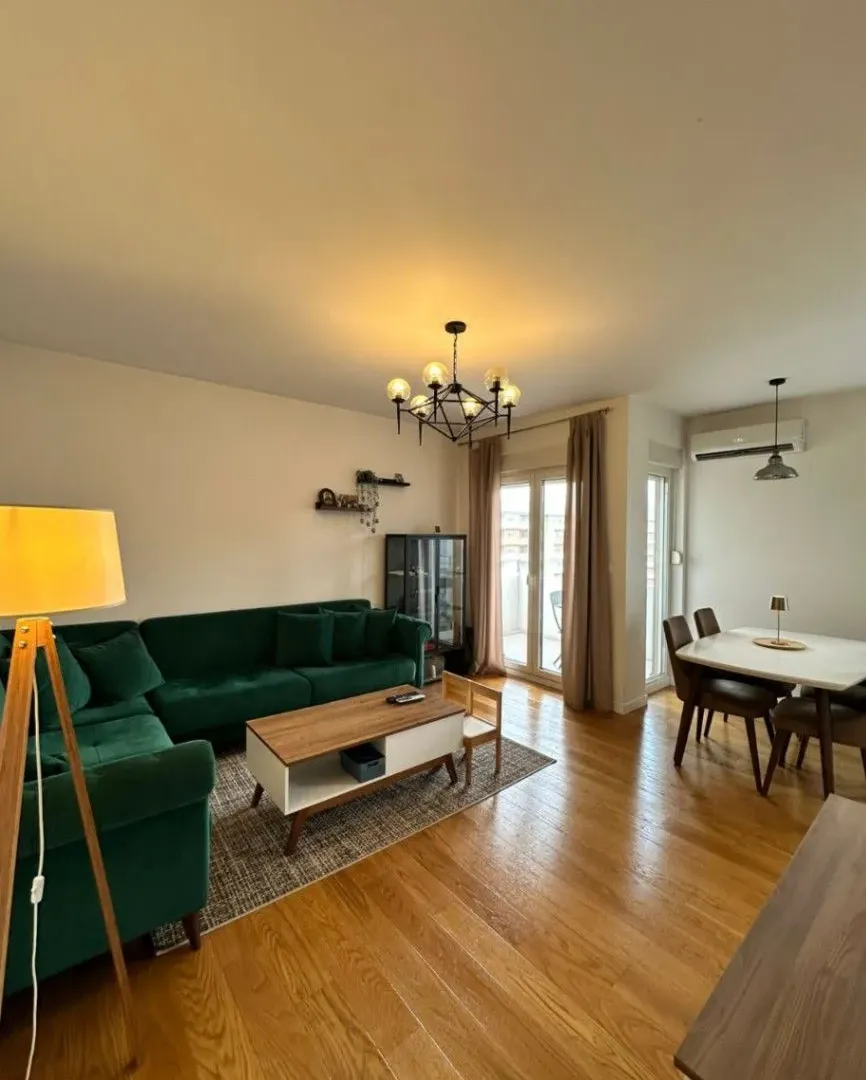 Rent, two bedroom apartment, 70m², Central Point, Podgorica