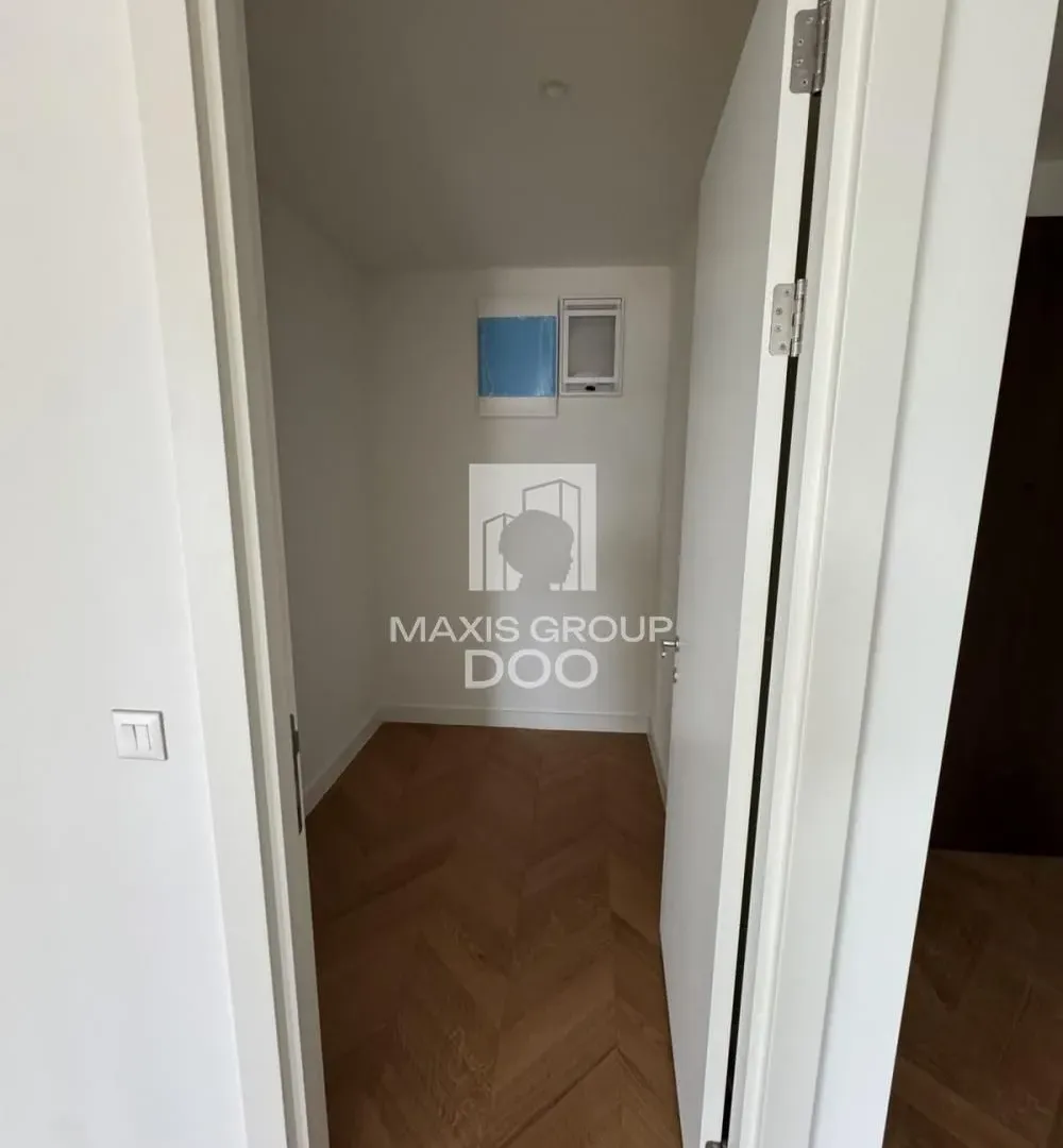 Sale, two bedroom apartment, 80m², Savski Venac, Beograd