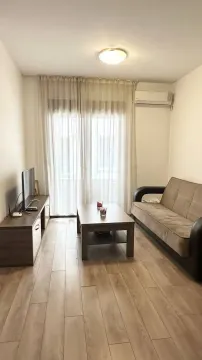 Prodaja, jednosoban stan, 43m², Centar, Budva - image 2