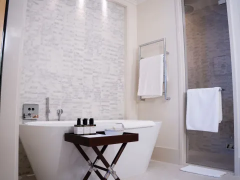 Prodaja, jednosoban stan, 77m², Porto Montenegro, Tivat - image 12