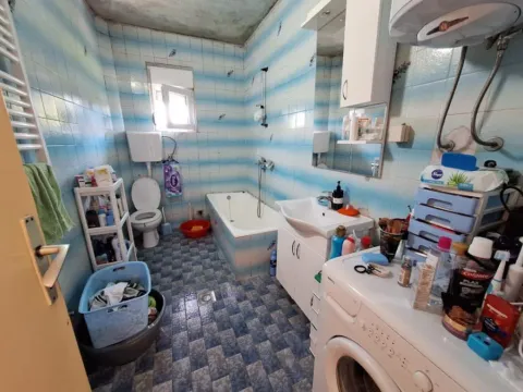 Sale, house, 130m², Danilovgrad, Crna Gora - image 9