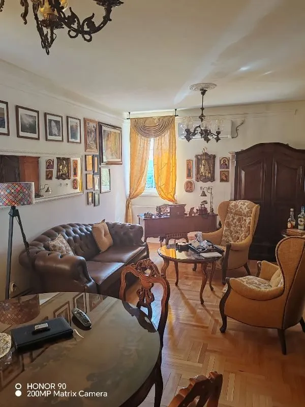 Prodaja, trosoban stan, 85m², Centar Sve Podlokacije, Beograd