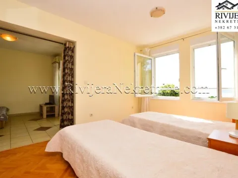 Sale, house, 260m², Đenovići, Herceg Novi - image 9