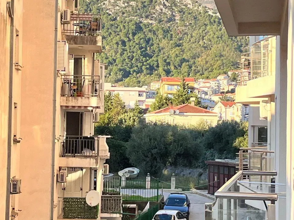 Prodaja, jednosoban stan, 40m², Velji Vinogradi, Budva