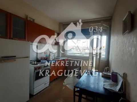 Prodaja, trosoban stan, 75m², Centar, Kragujevac - image 7