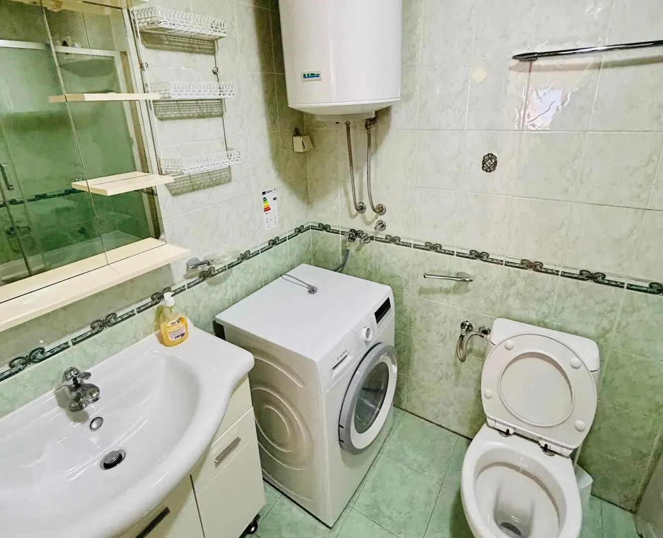 Izdavanje, jednosoban stan, 56m², Momišići, Podgorica