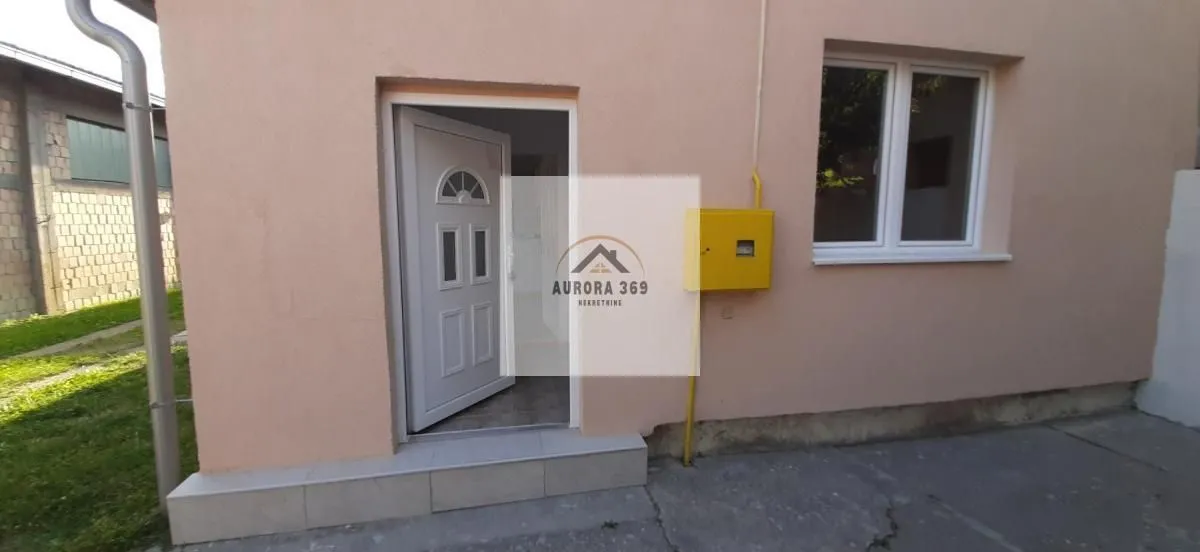 Prodaja, kuća, 77m², Slana Bara, Novi Sad Sve Podlokacije