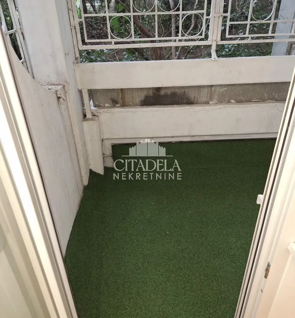 Izdavanje, dvosoban stan, 48m², Čukarica, Beograd