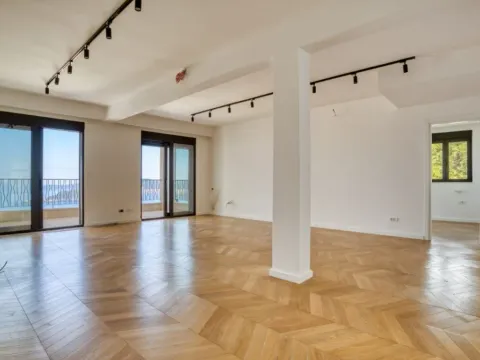 Sale, house, 450m², Blizikuće, Budva