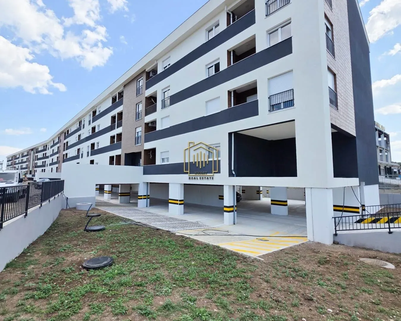 Prodaja, trosoban stan, 95m², Zabjelo, Podgorica