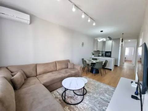 Prodaja, dvosoban stan, 71m², Bečići, Budva - image 2