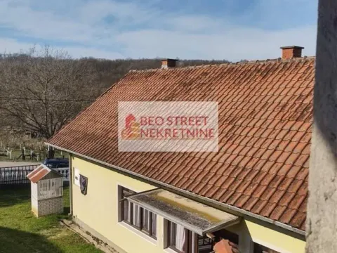 Prodaja, kuća, 188m², Petrovac na Mlavi, Srbija - image 10