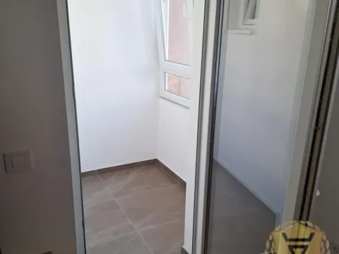 Izdavanje, dvosoban stan, 60m², Kalenić Pijaca, Vračar Sve Podlokacije - image 6