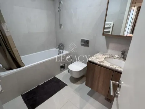 Izdavanje, trosoban stan, 83m², Savski Venac, Beograd - image 7