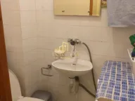 Izdavanje, trosoban stan, 90m², Centar, Podgorica - image 6