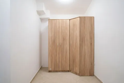 Rent, three bedroom apartment, 100m², Budva, Crna Gora - image 10