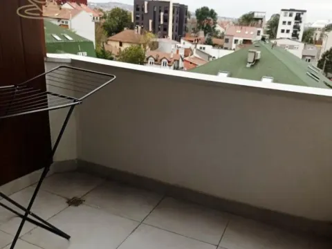 Izdavanje, trosoban stan, 64m², Vračar Sve Podlokacije, Beograd - image 14