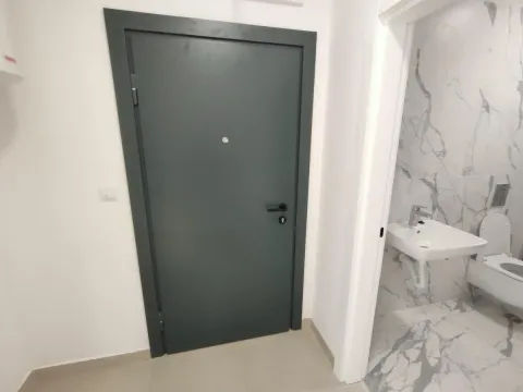 Sale, three bedroom apartment, 78m², Telep, Novi Sad Sve Podlokacije