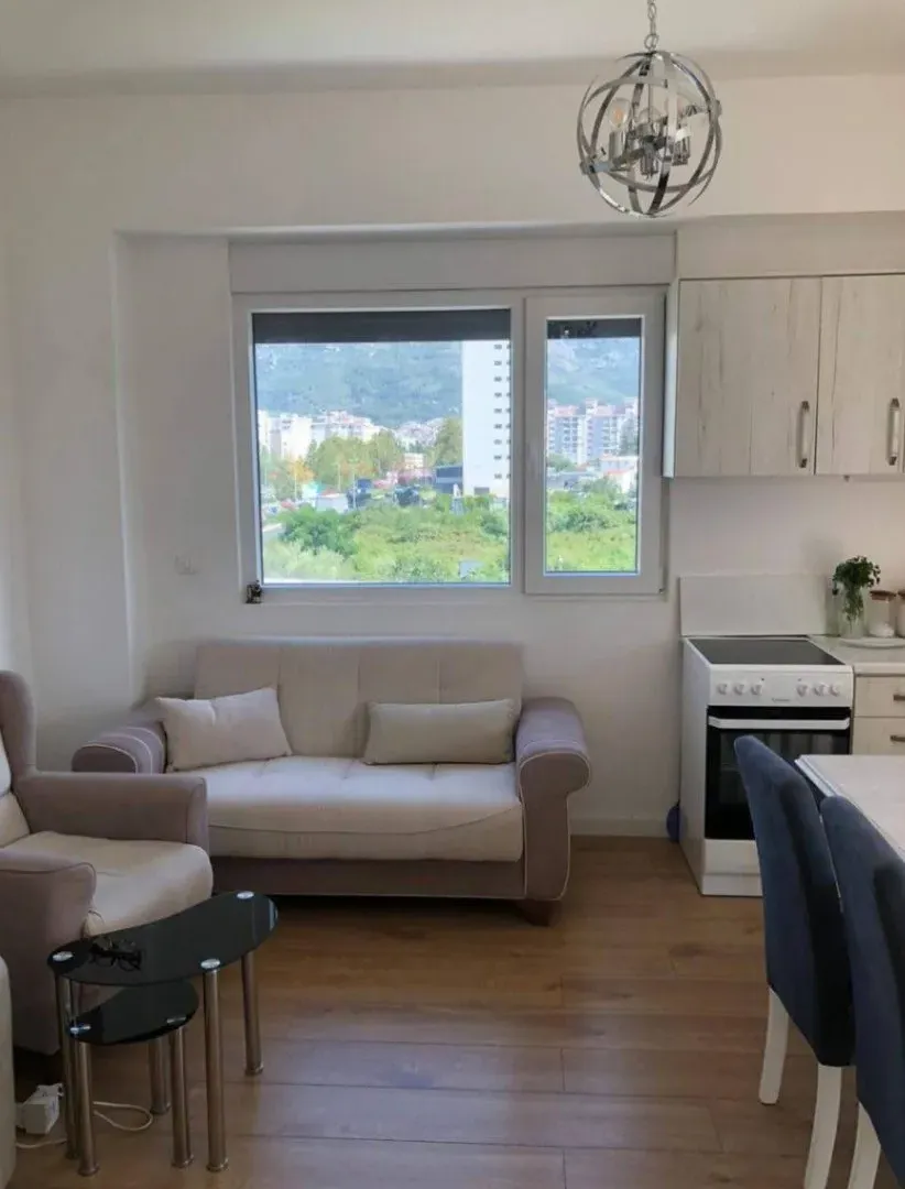 Sale, one bedroom apartment, 52m², Centar, Bar