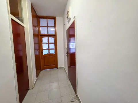 Rent, one bedroom apartment, 54m², Malo Brdo, Podgorica - image 7