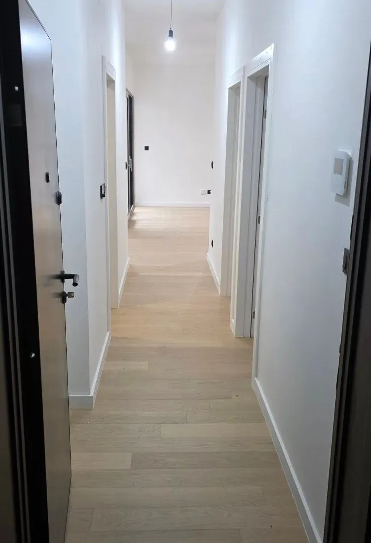 Prodaja, dvosoban stan, 51m², Dobrota, Kotor