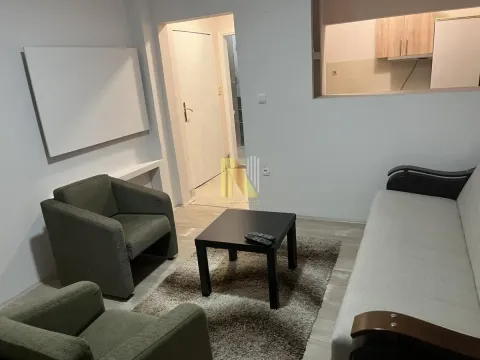 Izdavanje, garsonjera, 28m², Sajmište, Novi Sad - image 3