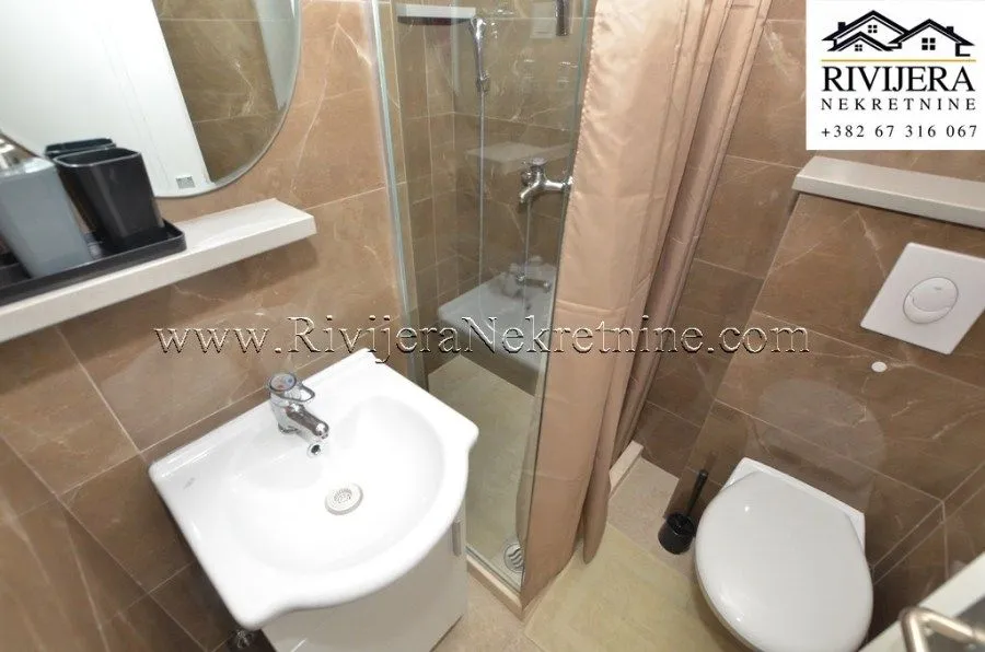 Prodaja, kuća, 331m², Igalo, Herceg Novi