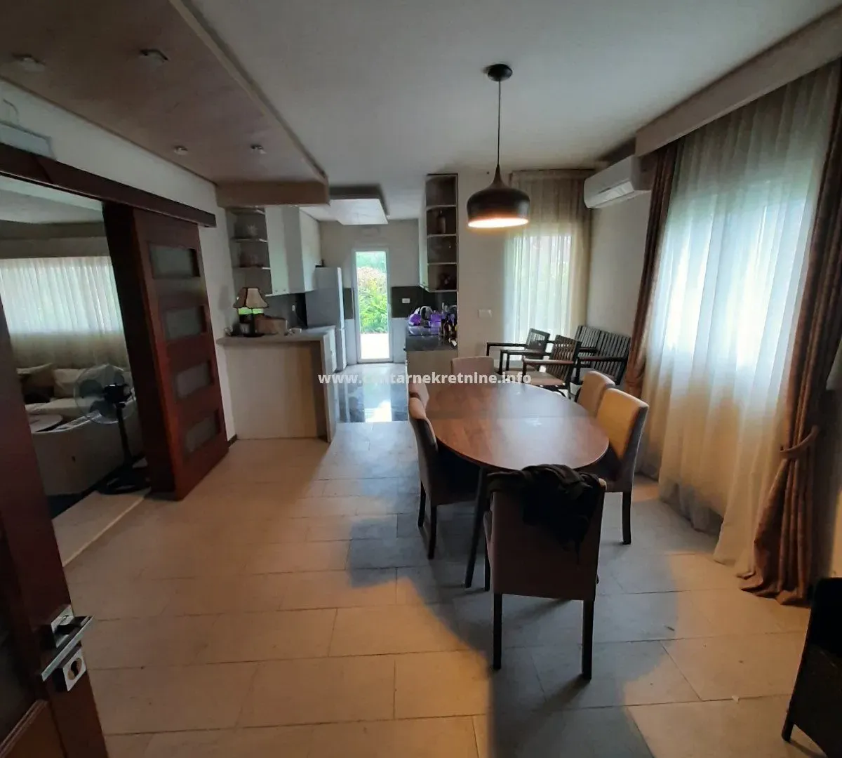 Prodaja, kuća, 420m², Grlić, Danilovgrad