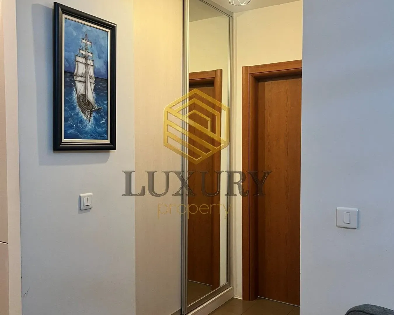 Prodaja, jednosoban stan, 58m², Central Point, Podgorica