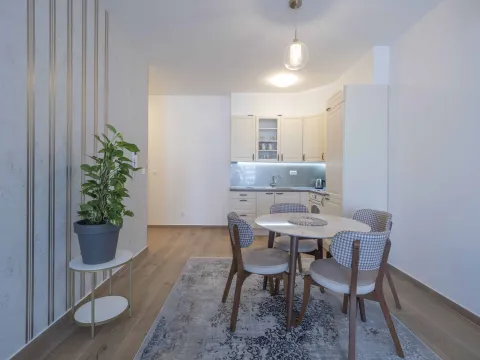 Rent, one bedroom apartment, 56m², Gospoština, Budva - image 2