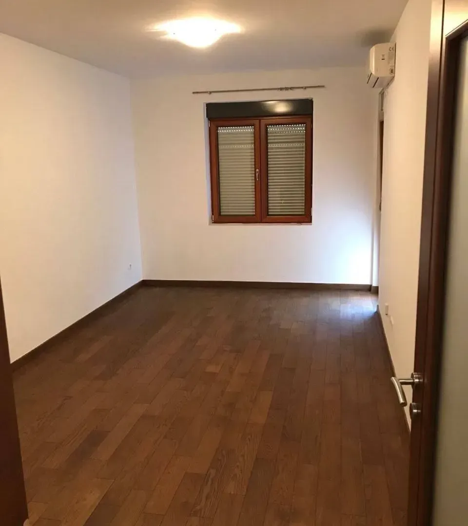 Rent, one bedroom apartment, 45m², Ljubović, Podgorica
