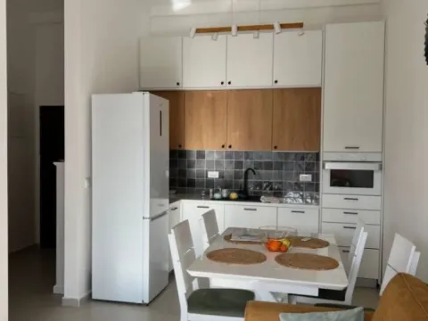 Izdavanje, jednosoban stan, 42m², Pod Kuk, Tivat - image 4