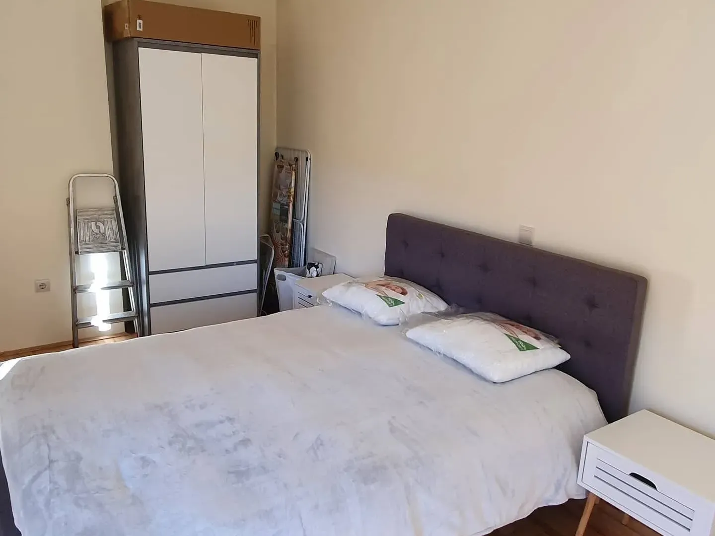 Izdavanje, jednosoban stan, 50m², Mainski Put, Budva