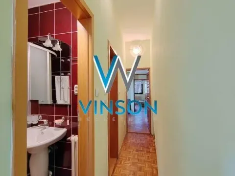 Izdavanje, četvorosoban stan, 57m², Centar, Novi Sad - image 11