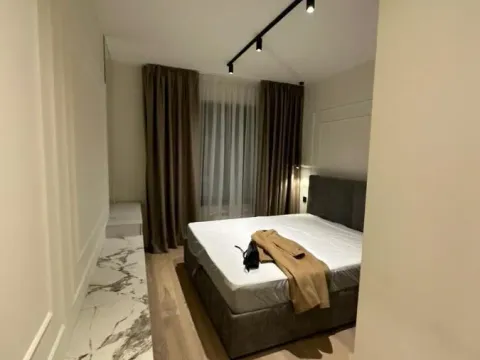 Izdavanje, trosoban stan, 70m², Savski Venac, Beograd - image 12